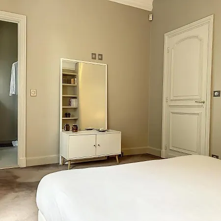 Executive - Particulier, 16 公寓 *