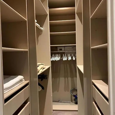 Executive - Particulier, 16 *