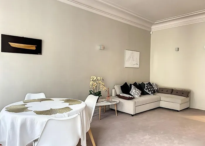 Executive - Particulier, 16 * Párizs